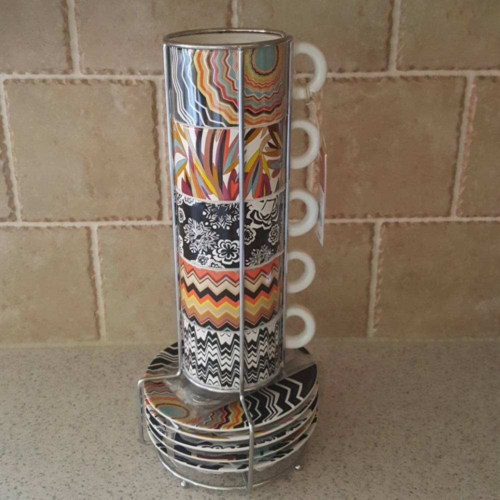 07;08  Missoni for Target Stoneware 16 Piece Set